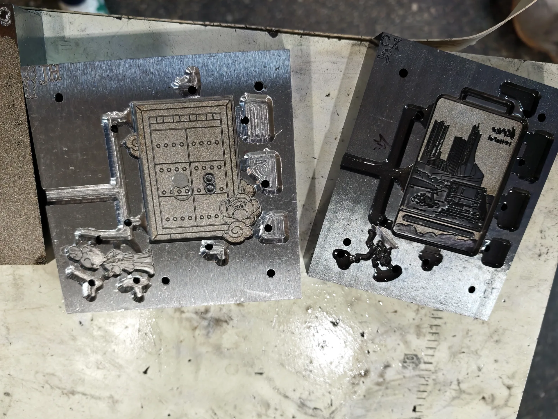 Die-cast moulds and trimmed metal parts